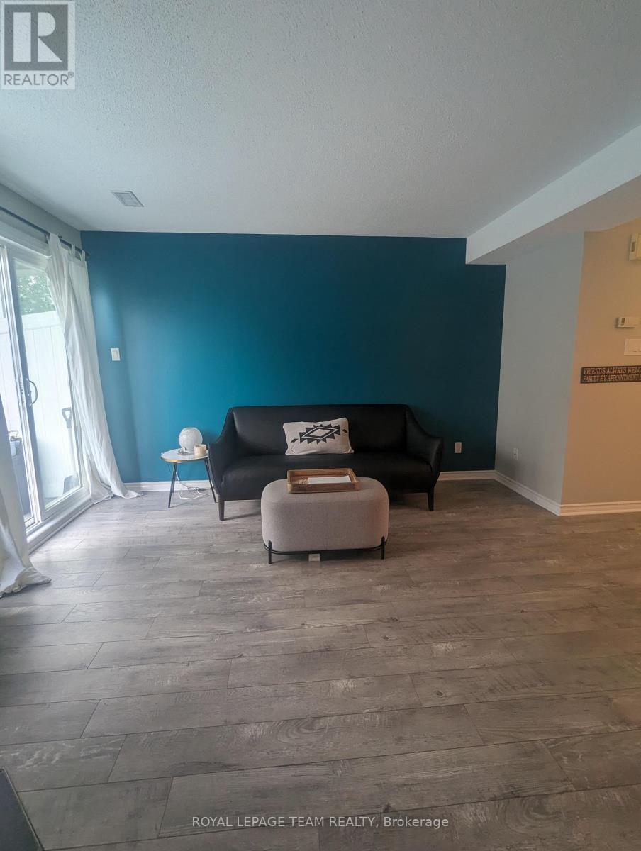 17b - 6010 Red Willow Drive, Ottawa, Ontario K1C 7H9 - Photo 4 - X12595312
