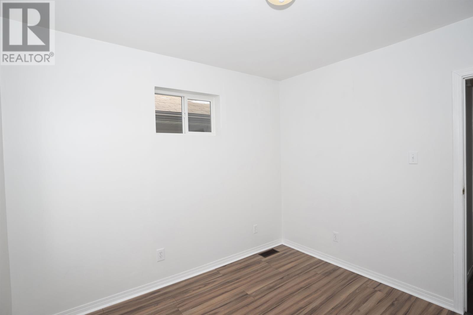 141 Empress St S, Thunder Bay, Ontario  P7B 4N6 - Photo 24 - TB253594