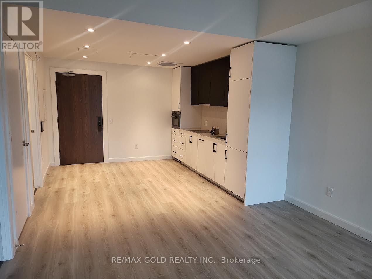 205 - 741 King Street W, Kitchener, Ontario N2G 0E9 - Photo 15 - X12595226