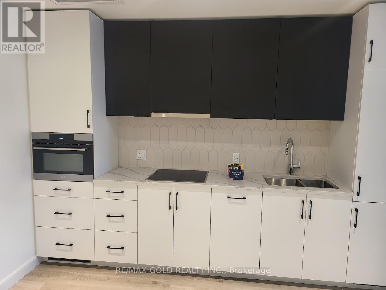 205 - 741 King Street W, Kitchener, Ontario N2G 0E9 - Photo 17 - X12595226