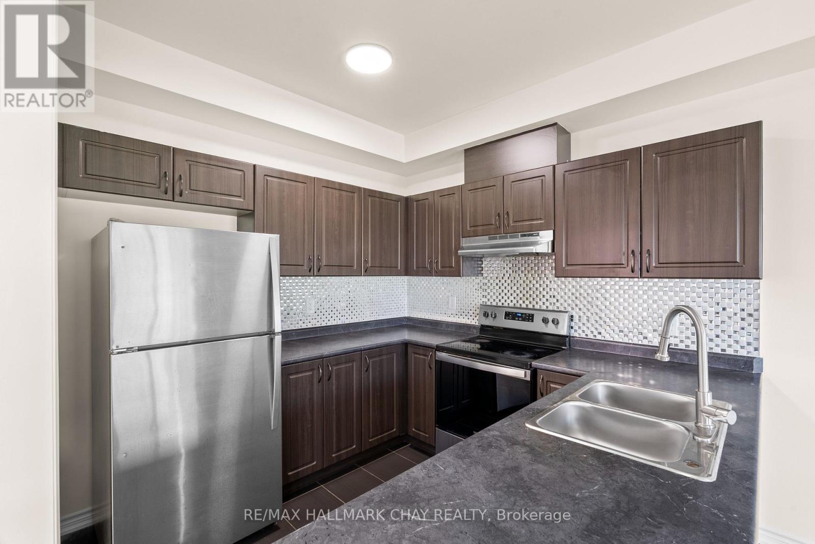 143 Seeley Avenue, Southgate, Ontario  N0C 1B0 - Photo 15 - X12595244