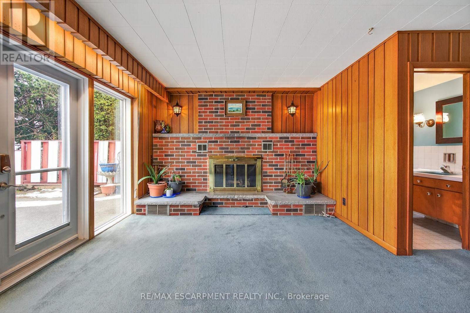 16 Southill Drive, Hamilton, Ontario  L9A 3K5 - Photo 35 - X12595254