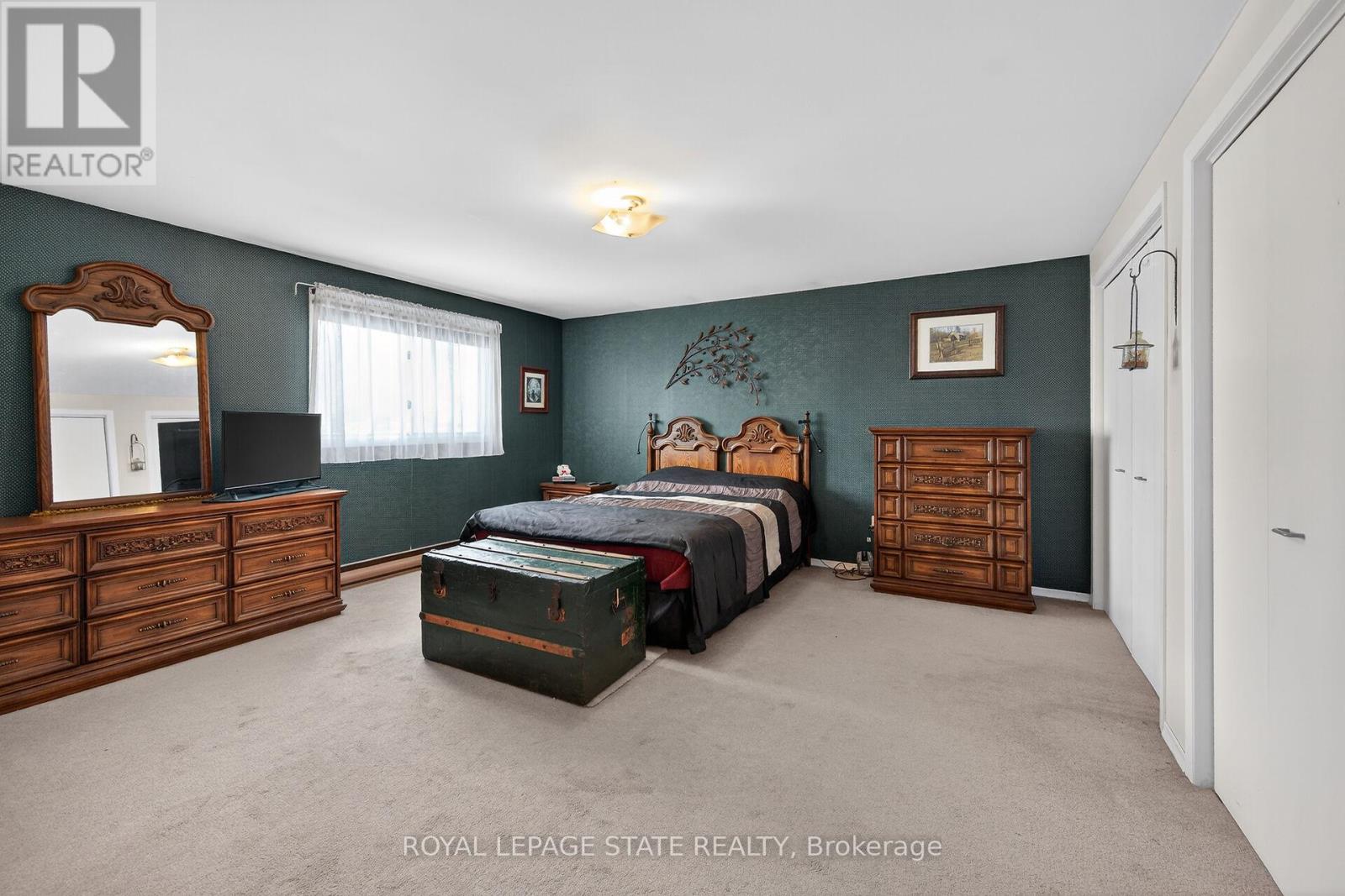 356 Cranbrook Drive, Hamilton, Ontario L9C 4T3 - Photo 24 - X12595258