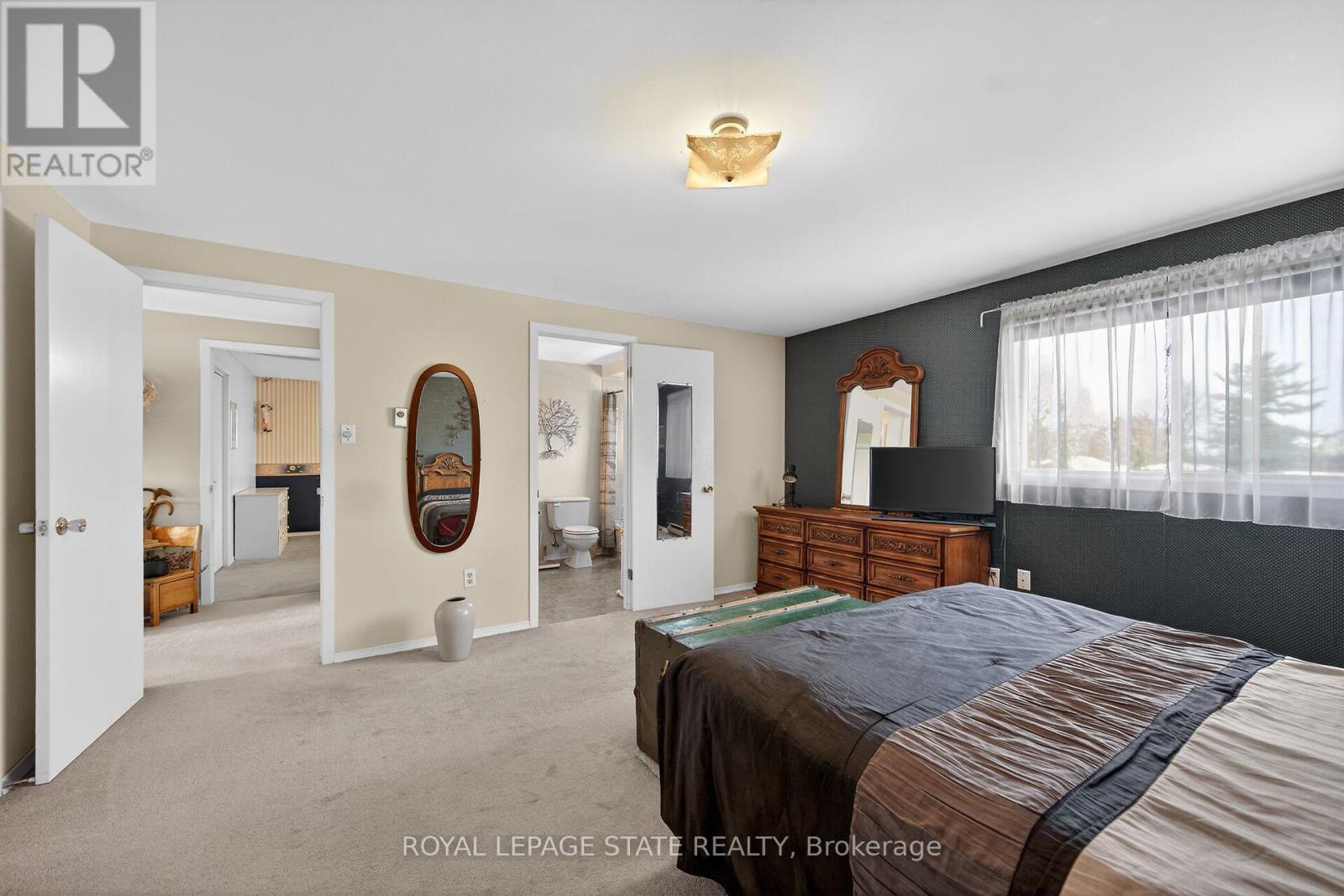 356 Cranbrook Drive, Hamilton, Ontario L9C 4T3 - Photo 26 - X12595258