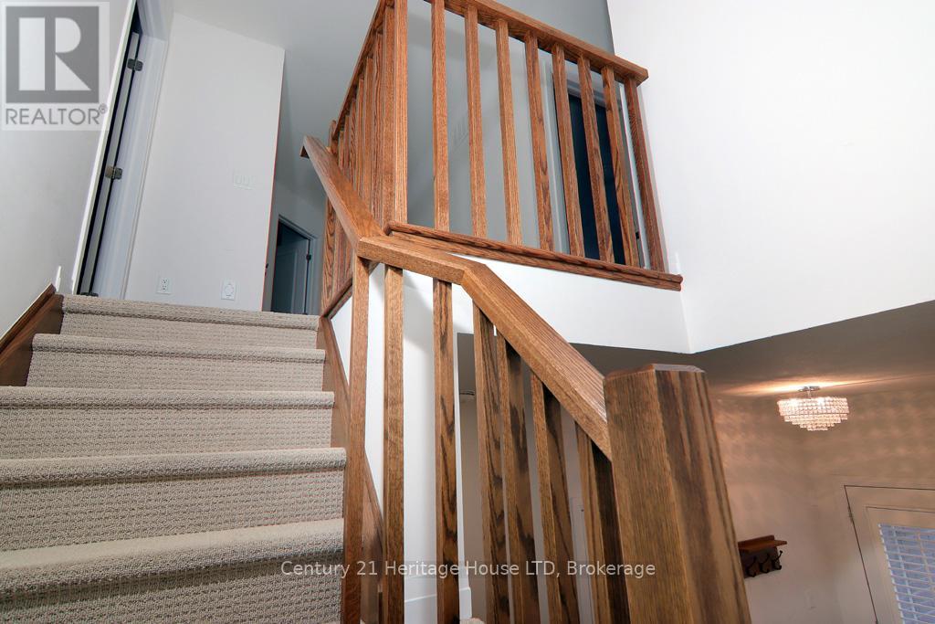 4070 Thomas Street E, Lincoln, Ontario  L3J 0S5 - Photo 13 - X12595284