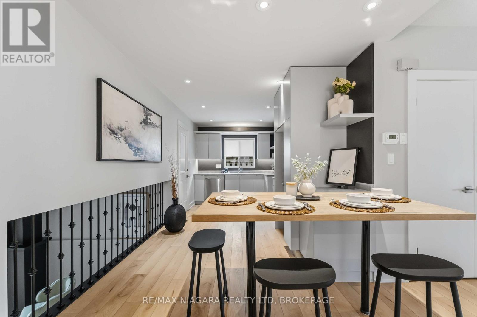 200 First St Louth Street, St. Catharines, Ontario L2S 2R6 - Photo 12 - X12595406