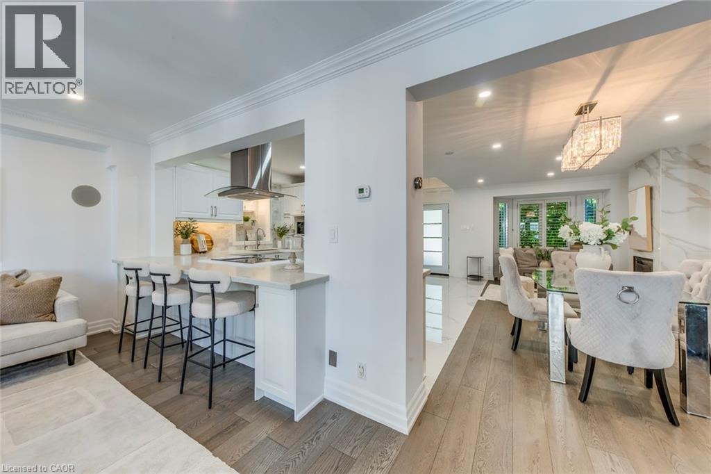 43 South Kingsway Way, Toronto, Ontario  M6S 3T2 - Photo 5 - 40791940