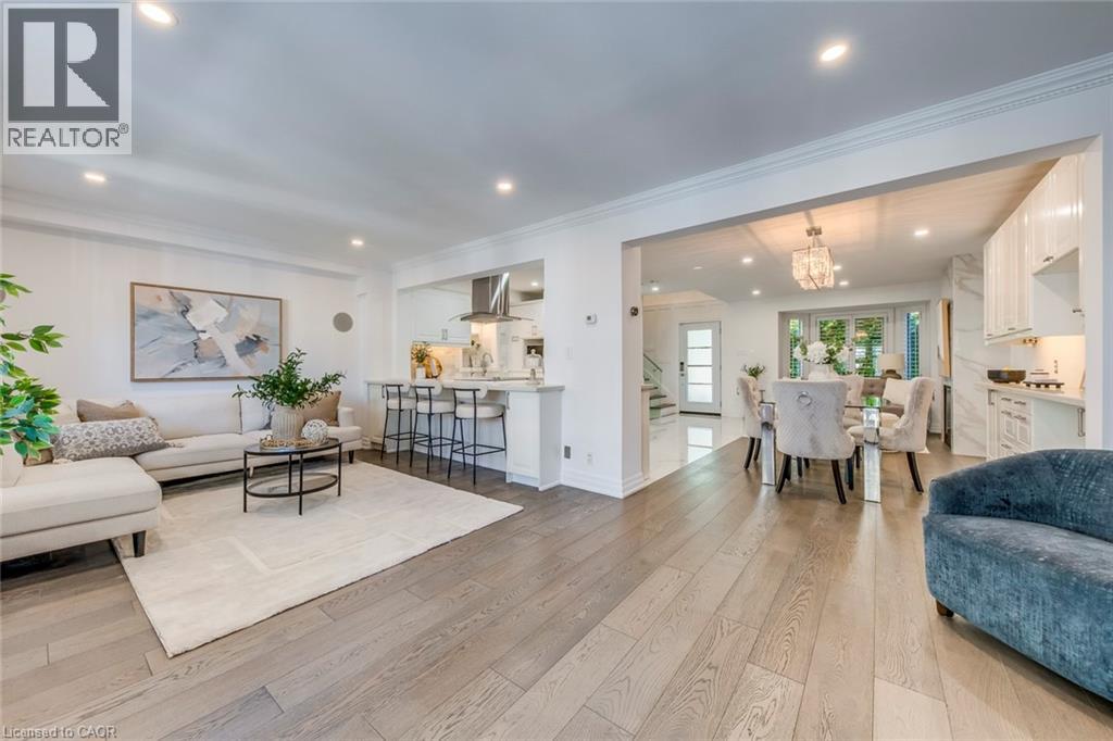 43 South Kingsway Way, Toronto, Ontario  M6S 3T2 - Photo 9 - 40791940