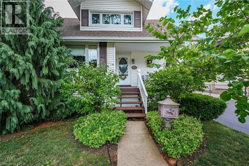 110 LIVINGSTON Avenue, Grimsby, Ontario