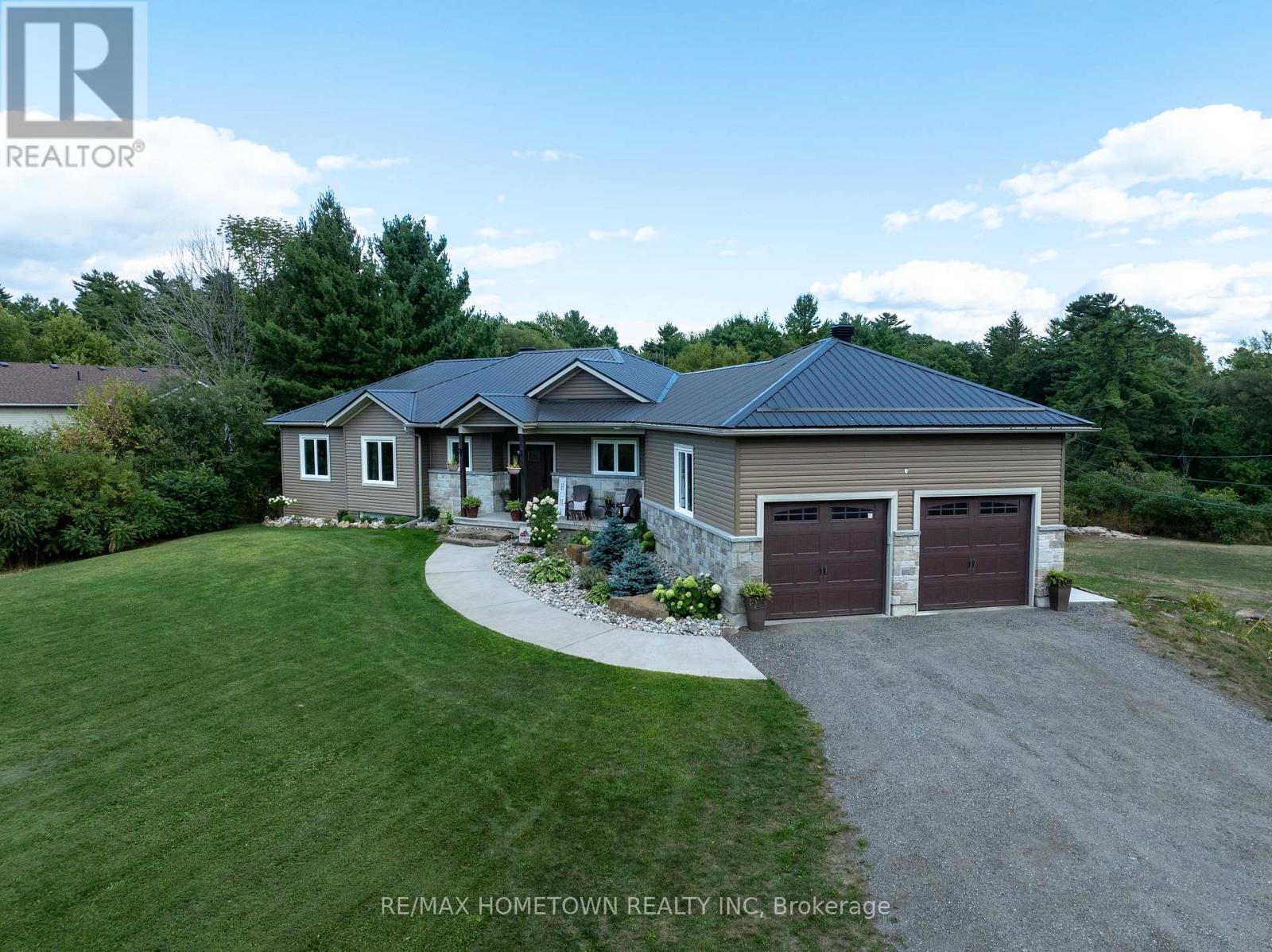303 Old Lily Bay Road, Elizabethtown-Kitley, Ontario  K6V 5T3 - Photo 2 - X12595414