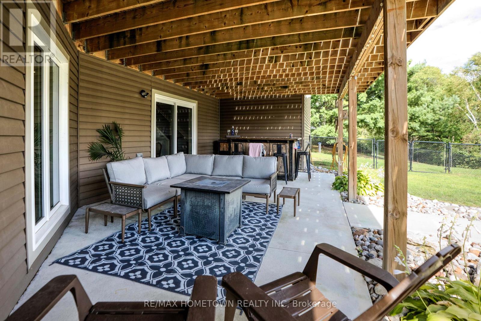 303 Old Lily Bay Road, Elizabethtown-Kitley, Ontario  K6V 5T3 - Photo 43 - X12595414