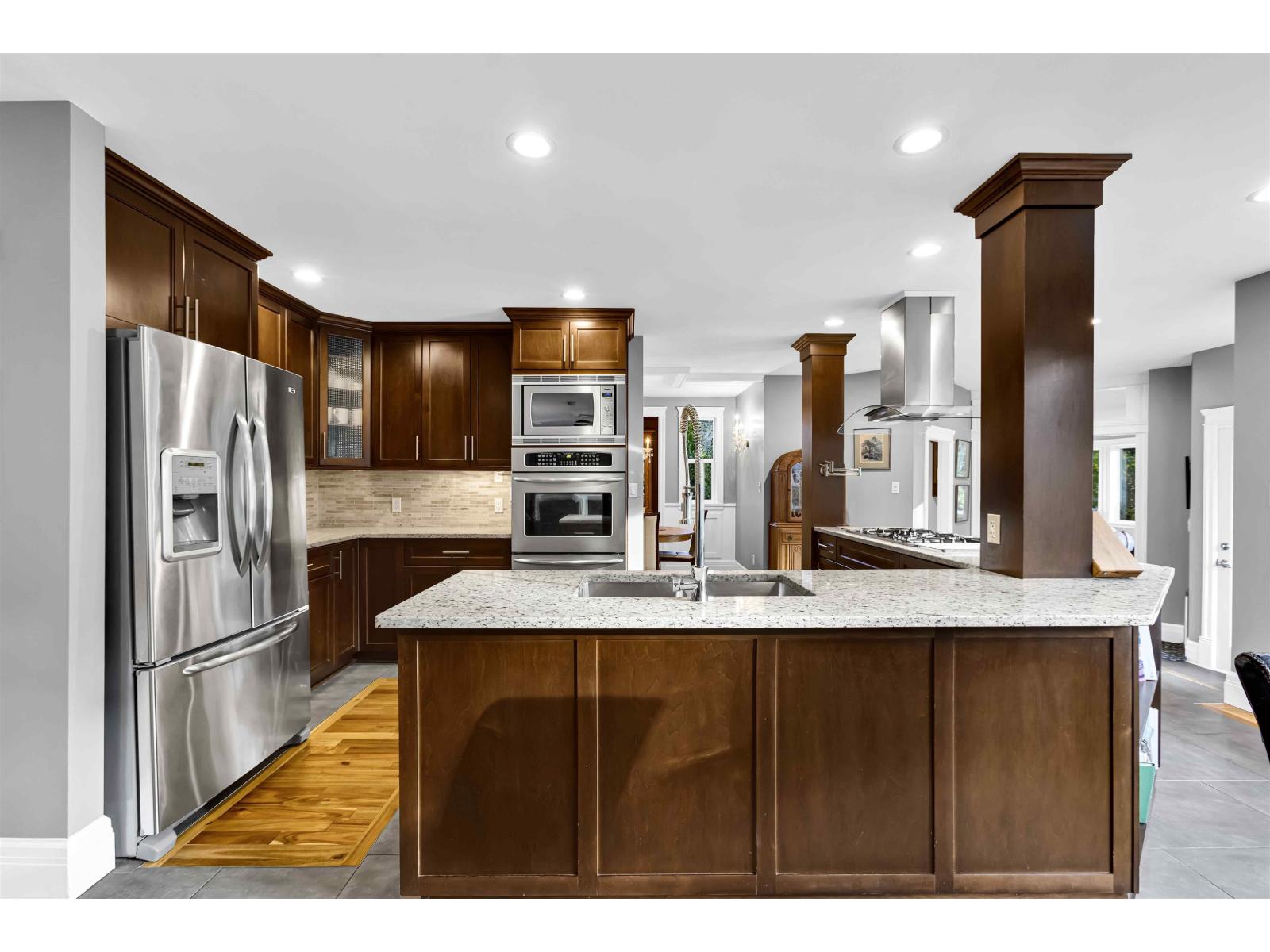 25072 58 Avenue, Langley, British Columbia  V4W 1T5 - Photo 5 - R3071425