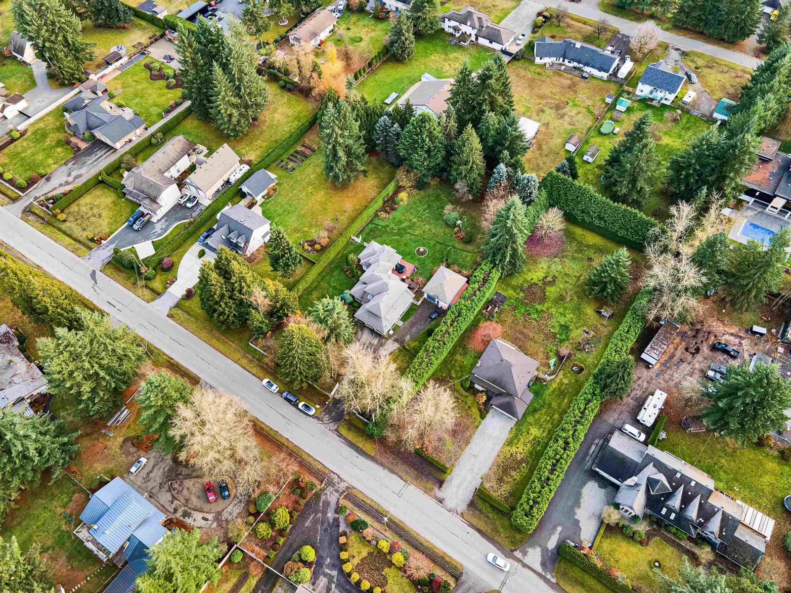 25072 58 Avenue, Langley, British Columbia  V4W 1T5 - Photo 39 - R3071425