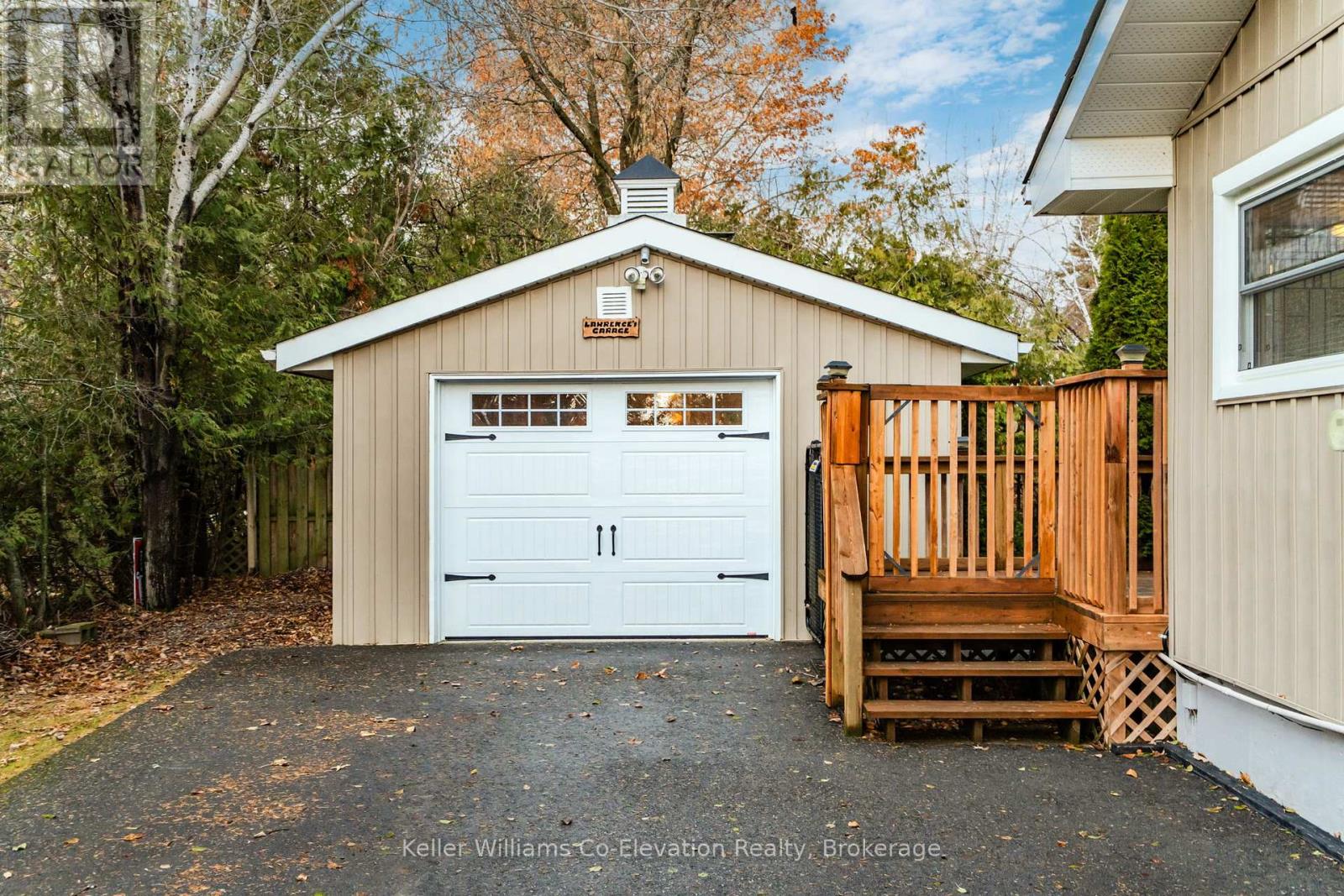 227 Lakeshore Drive, Kawartha Lakes, Ontario K0M 1A0 - Photo 17 - X12595374