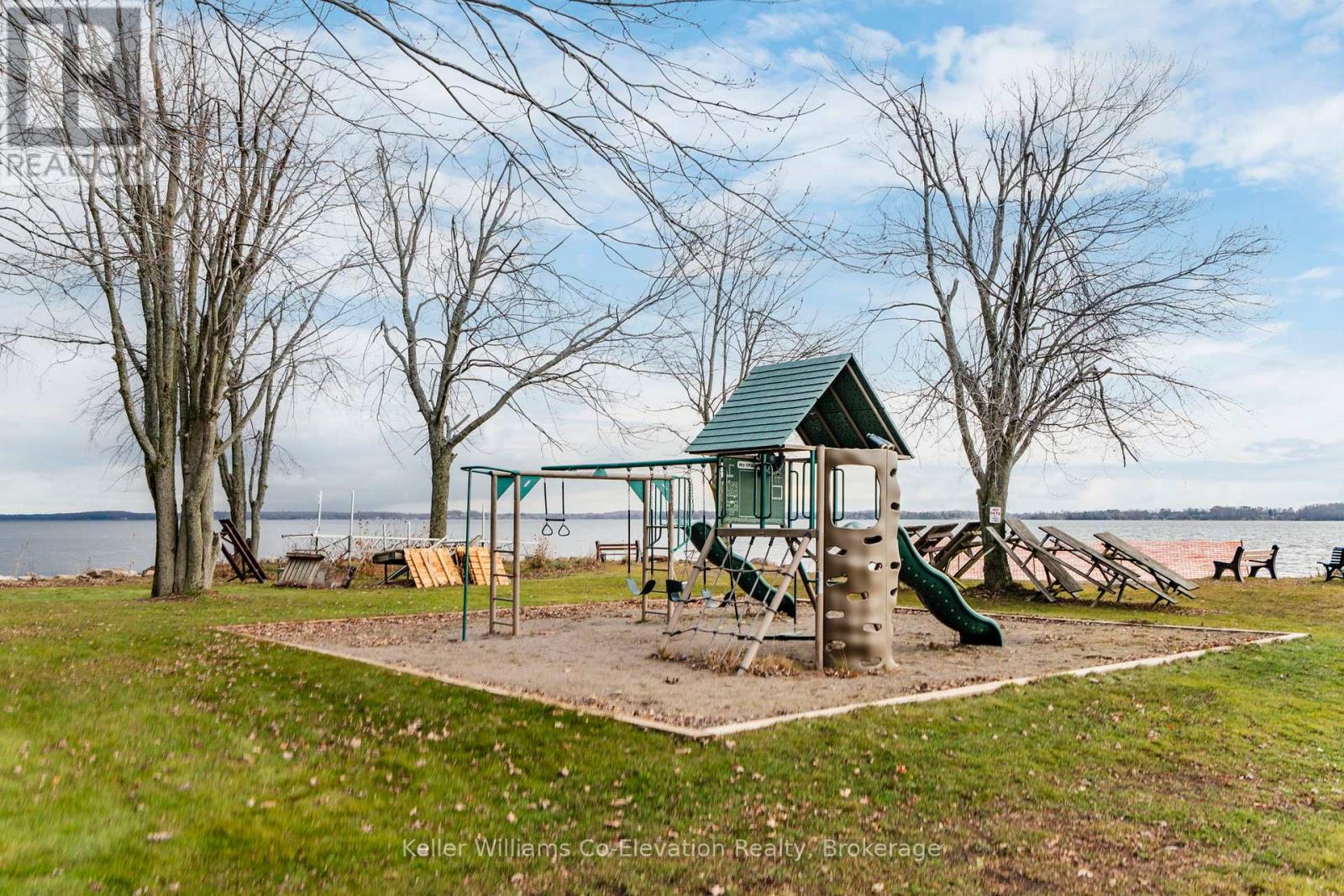 227 Lakeshore Drive, Kawartha Lakes, Ontario K0M 1A0 - Photo 29 - X12595374