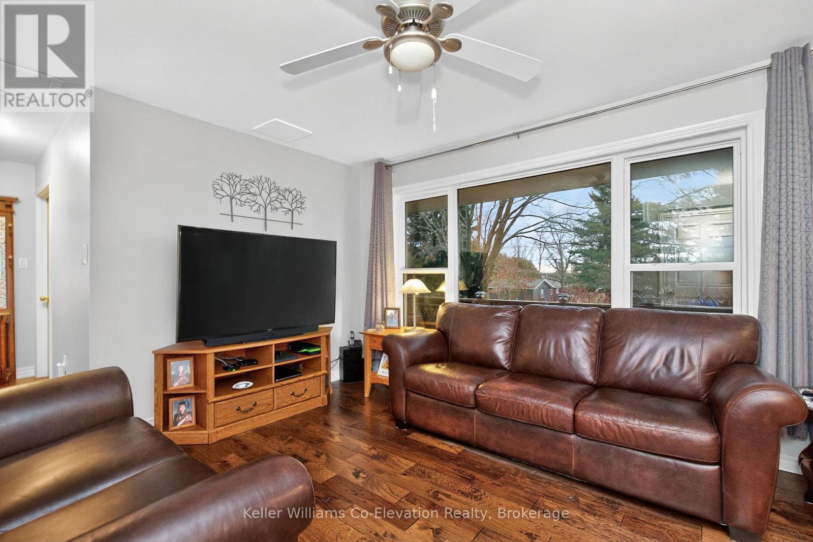 227 Lakeshore Drive, Kawartha Lakes, Ontario K0M 1A0 - Photo 9 - X12595374