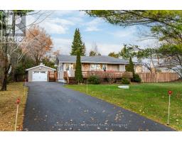 227 LAKESHORE DRIVE, Kawartha Lakes, Ontario