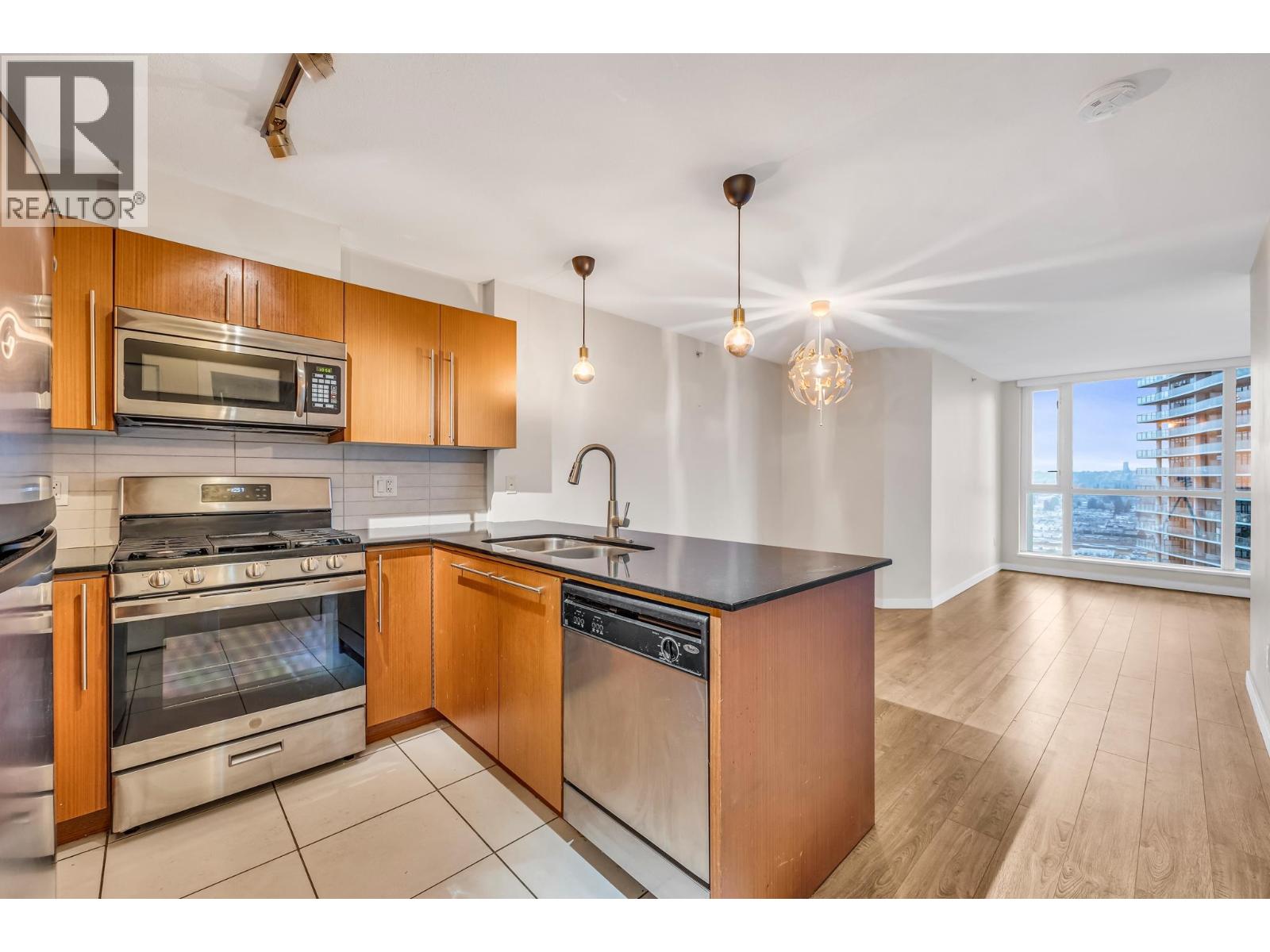 2501 4888 Brentwood Drive, Burnaby, British Columbia V5C 0C6 - Photo 7 - R3070522