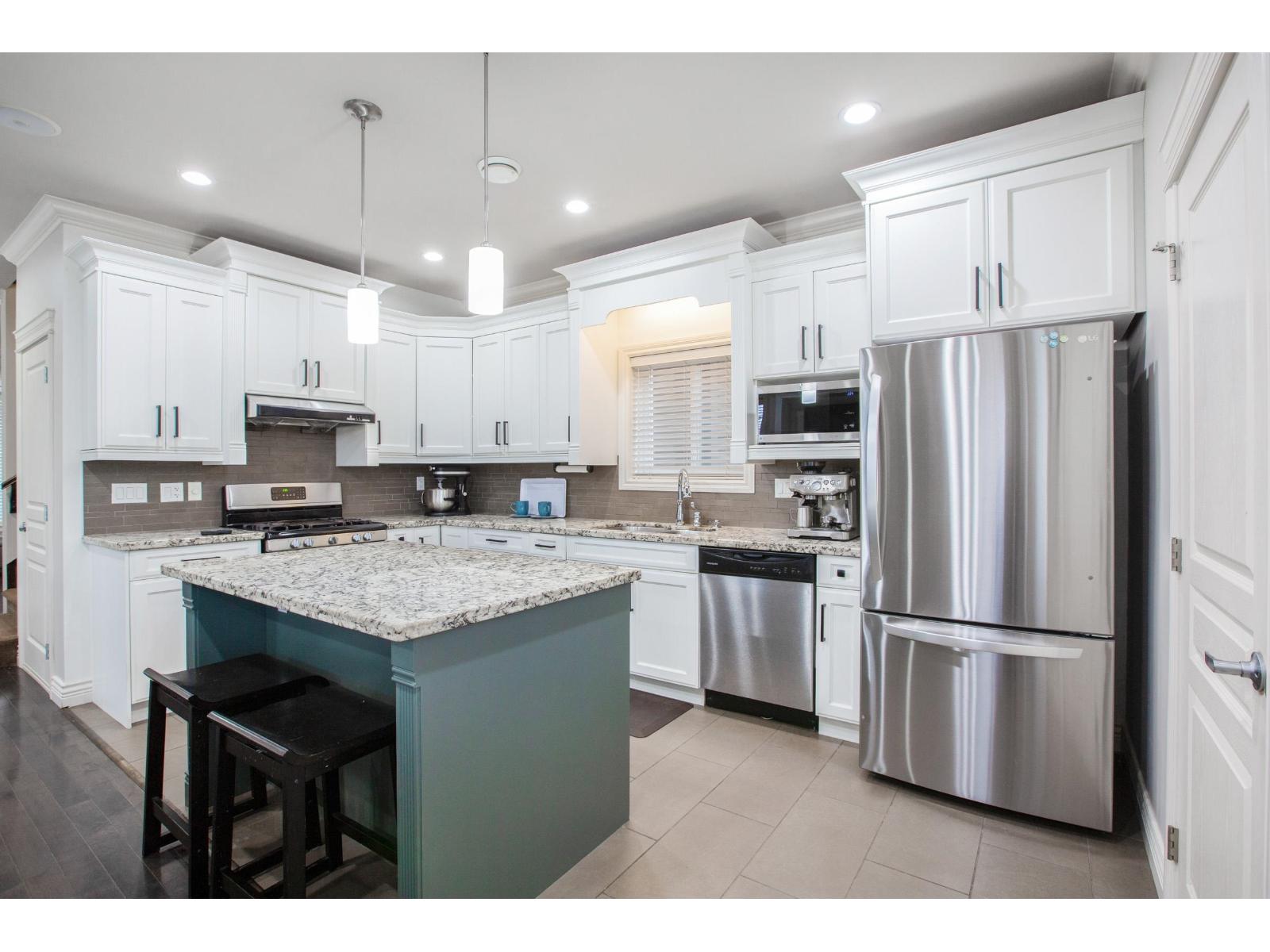 6799 192 Street, Surrey, British Columbia  V4N 6A3 - Photo 11 - R3071513