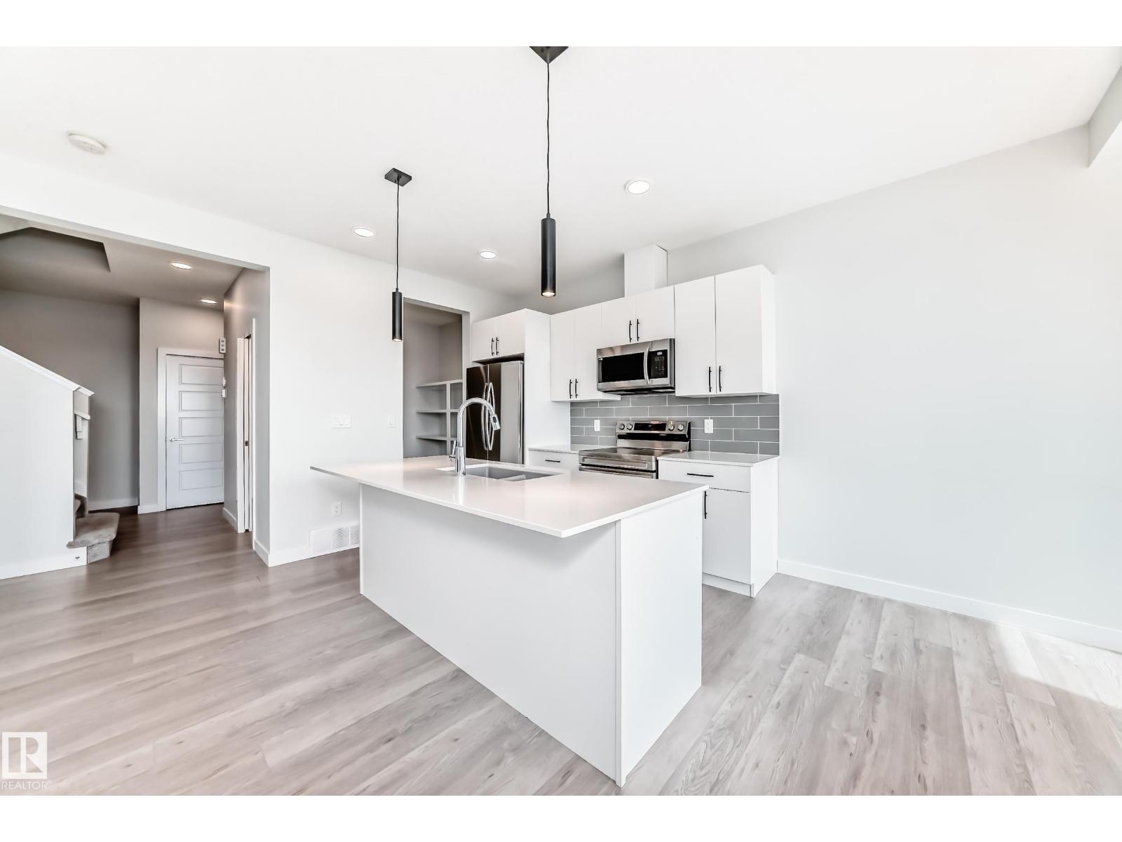 Unknown Address, ,    - Photo 7 - E4467260