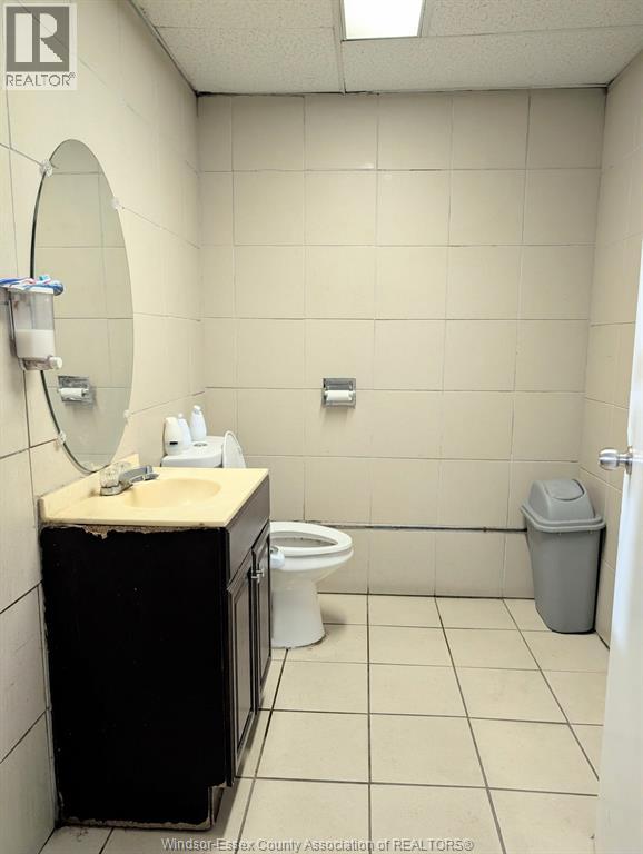 2393 Pillette Avenue, Windsor, Ontario  N8T 1P7 - Photo 4 - 25031031