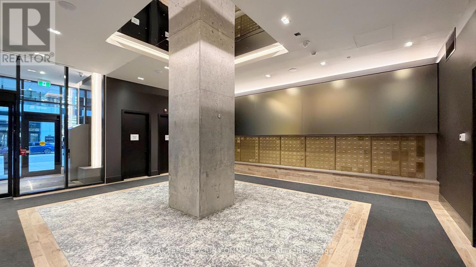 806 - 65 Broadway Avenue, Toronto, Ontario M4P 1T9 - Photo 2 - C12595306