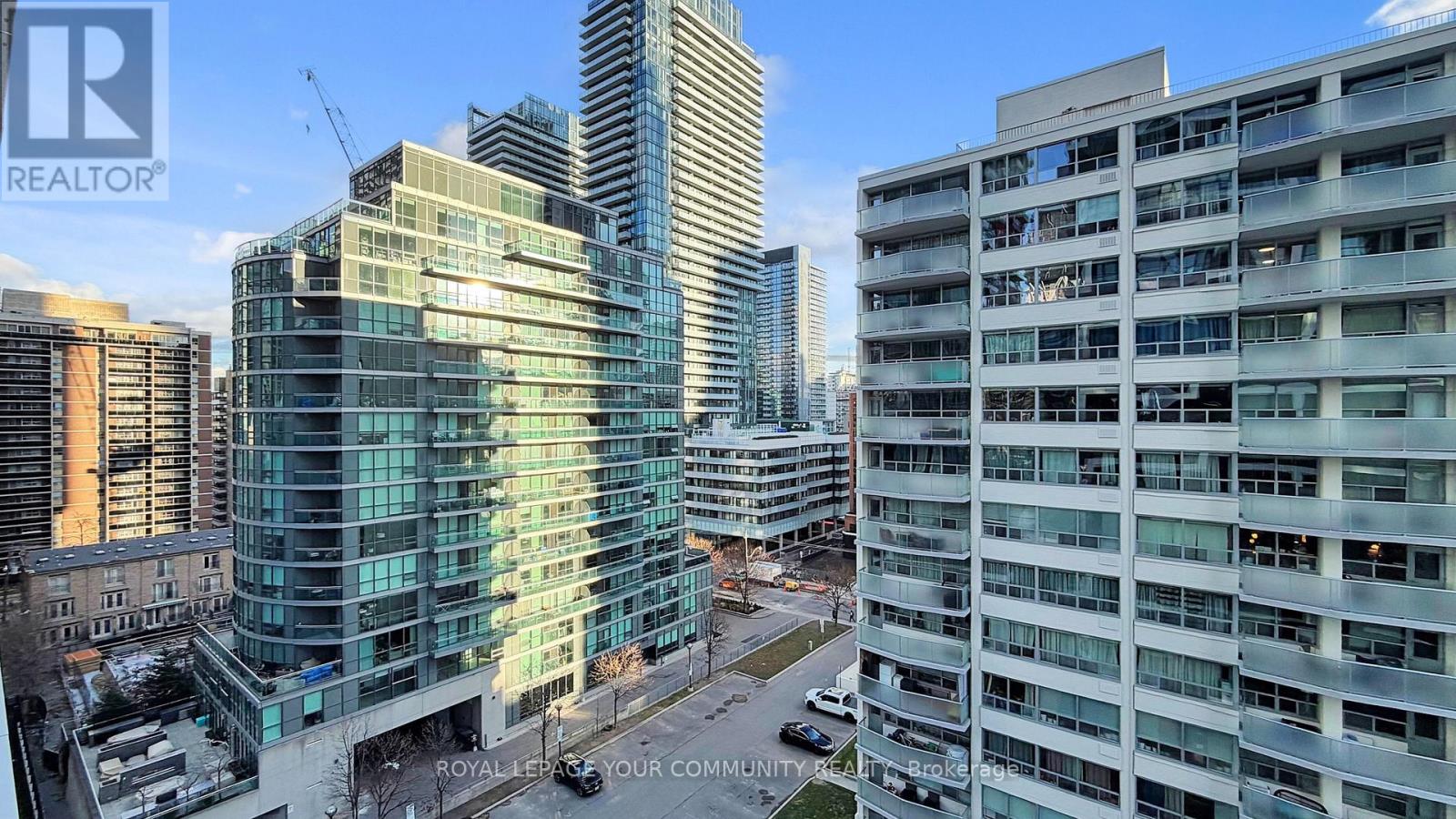 806 - 65 Broadway Avenue, Toronto, Ontario M4P 1T9 - Photo 32 - C12595306