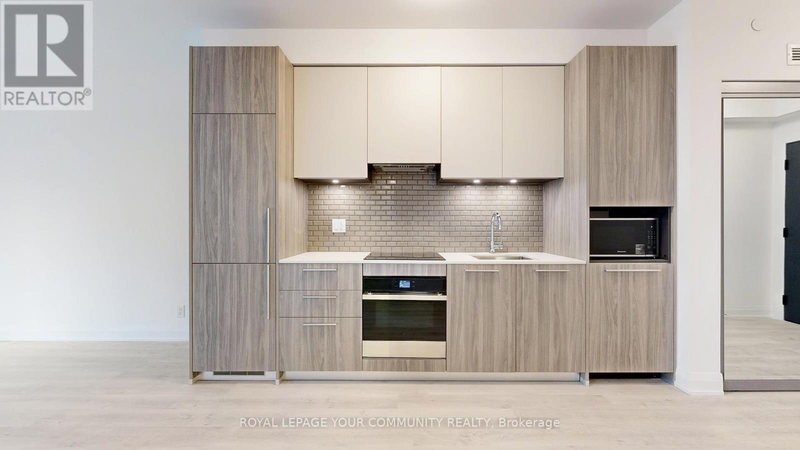 806 - 65 Broadway Avenue, Toronto, Ontario M4P 1T9 - Photo 4 - C12595306