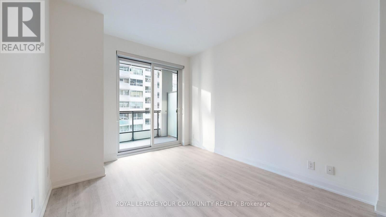 806 - 65 Broadway Avenue, Toronto, Ontario M4P 1T9 - Photo 8 - C12595306