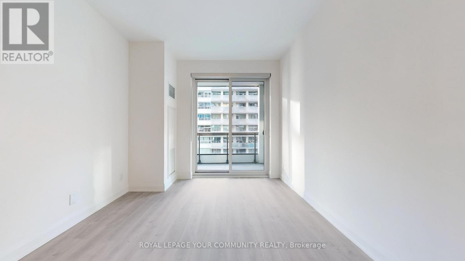 806 - 65 Broadway Avenue, Toronto, Ontario M4P 1T9 - Photo 9 - C12595306