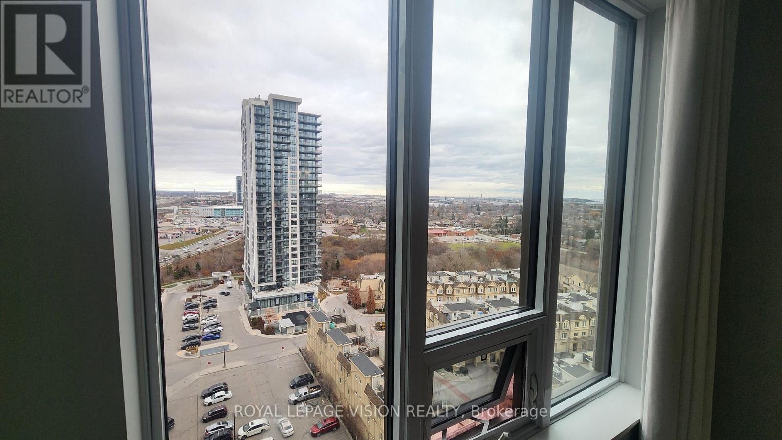 Ph1-02 - 1215 Bayly Street, Pickering, Ontario L1W 1L7 - Photo 15 - E12536952