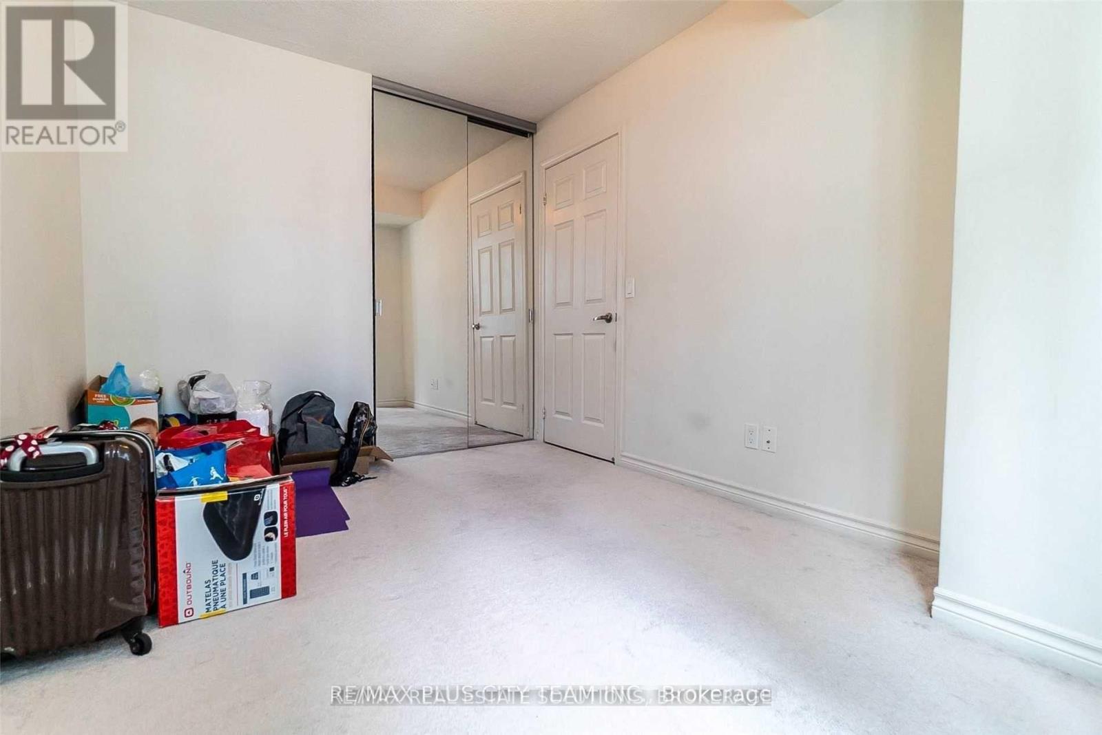 1009 - 19 Grand Trunk Crescent, Toronto, Ontario M5J 3A3 - Photo 11 - C12595404