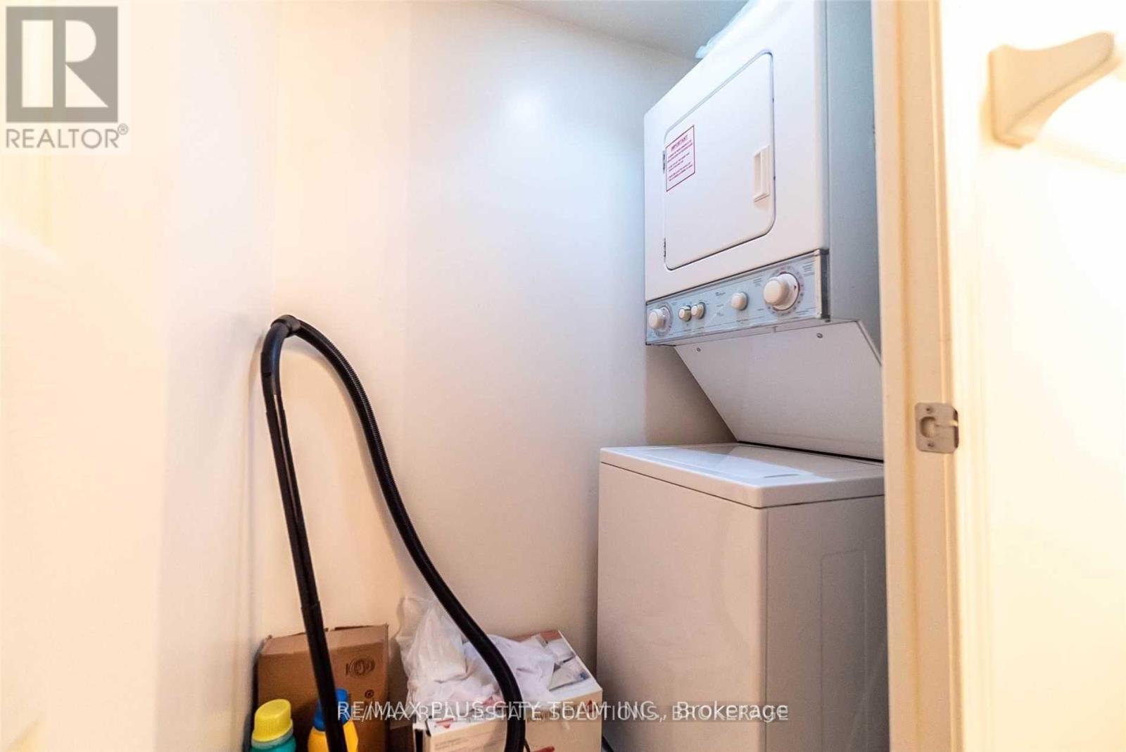 1009 - 19 Grand Trunk Crescent, Toronto, Ontario M5J 3A3 - Photo 16 - C12595404