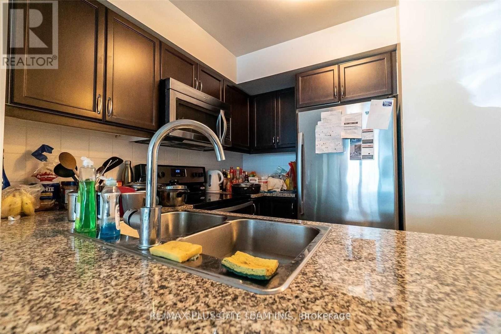 1009 - 19 Grand Trunk Crescent, Toronto, Ontario M5J 3A3 - Photo 6 - C12595404