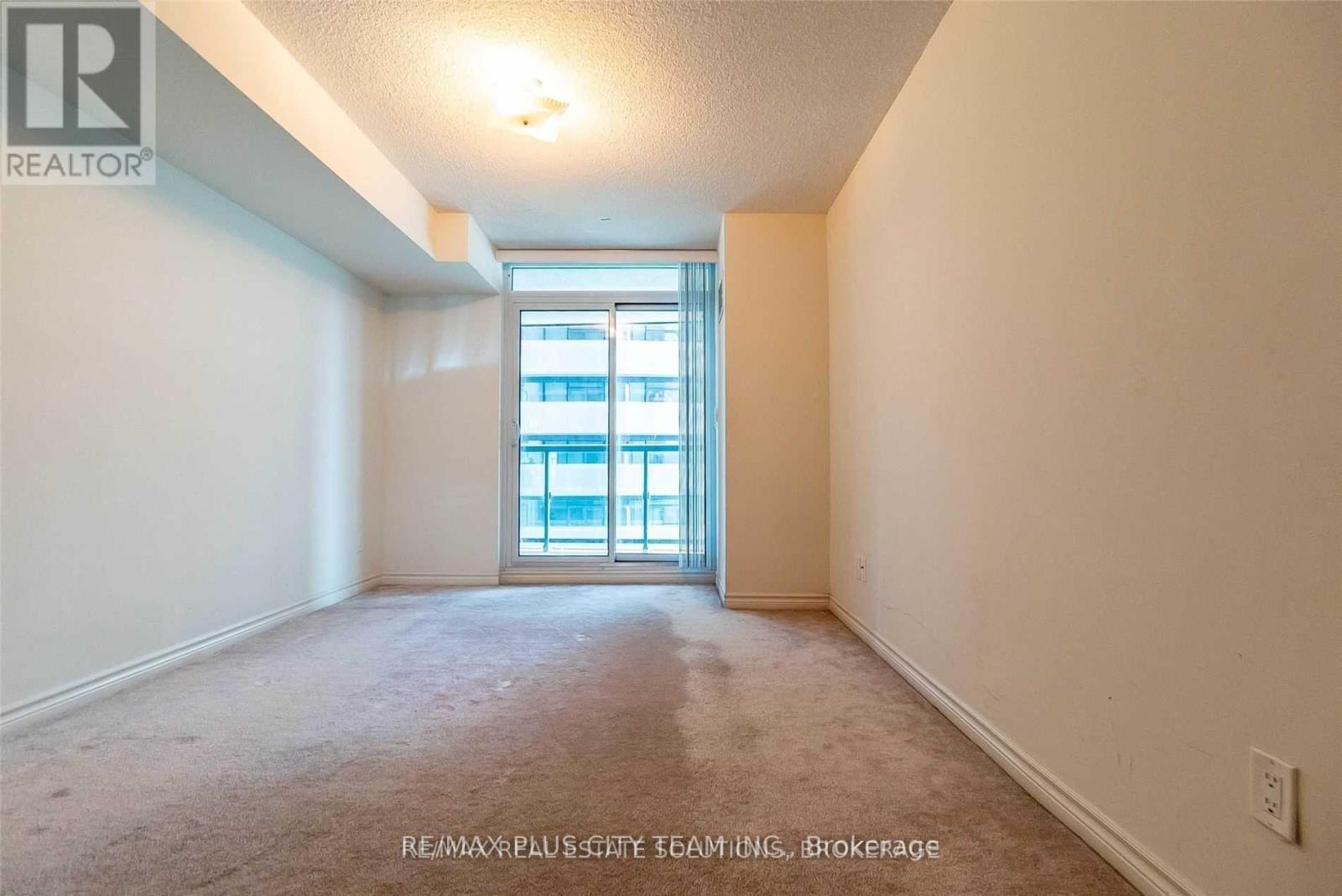 1009 - 19 Grand Trunk Crescent, Toronto, Ontario M5J 3A3 - Photo 7 - C12595404