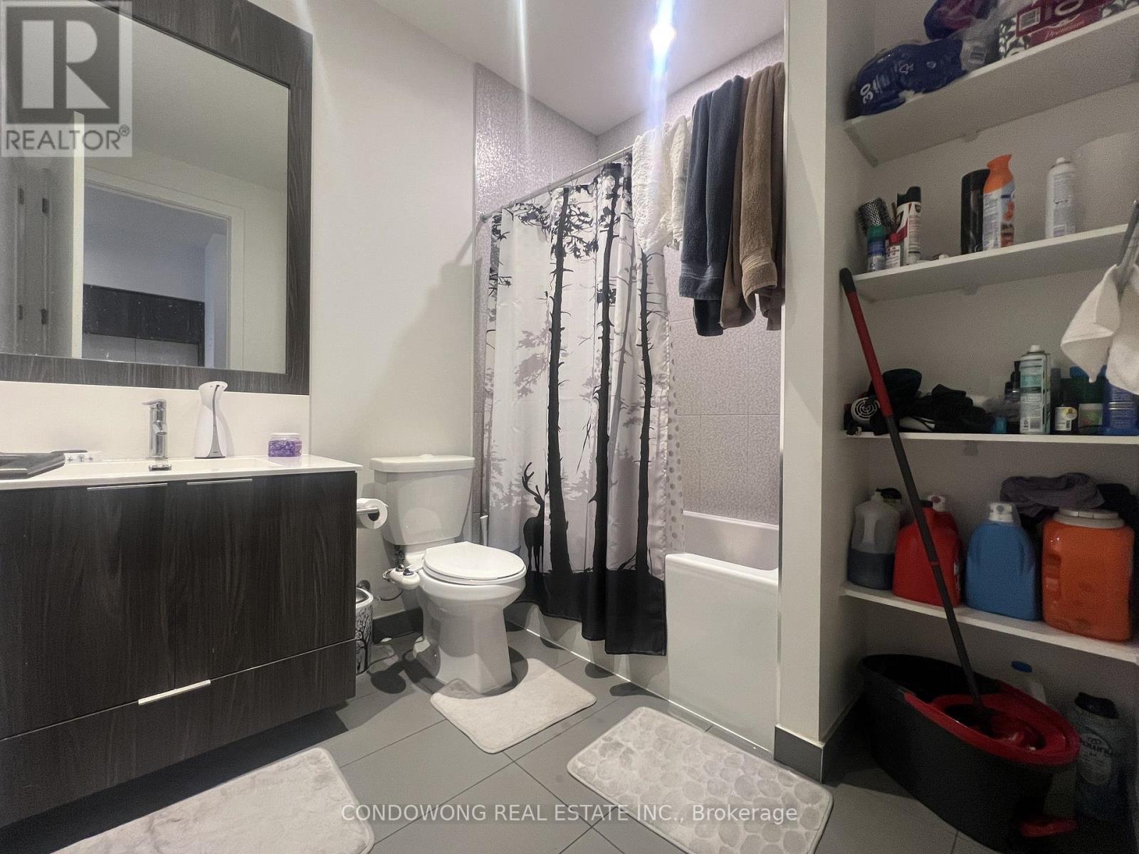 561 - 25 Adra Grado Way, Toronto, Ontario  M2J 0H6 - Photo 4 - C12595464