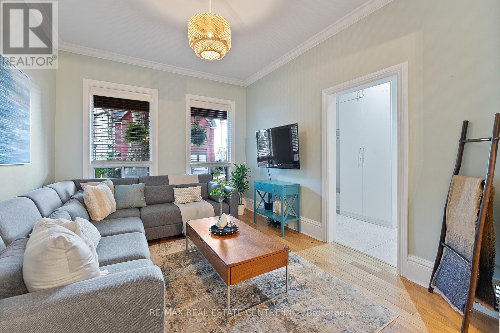 35 MILLER STREET, Toronto, Ontario