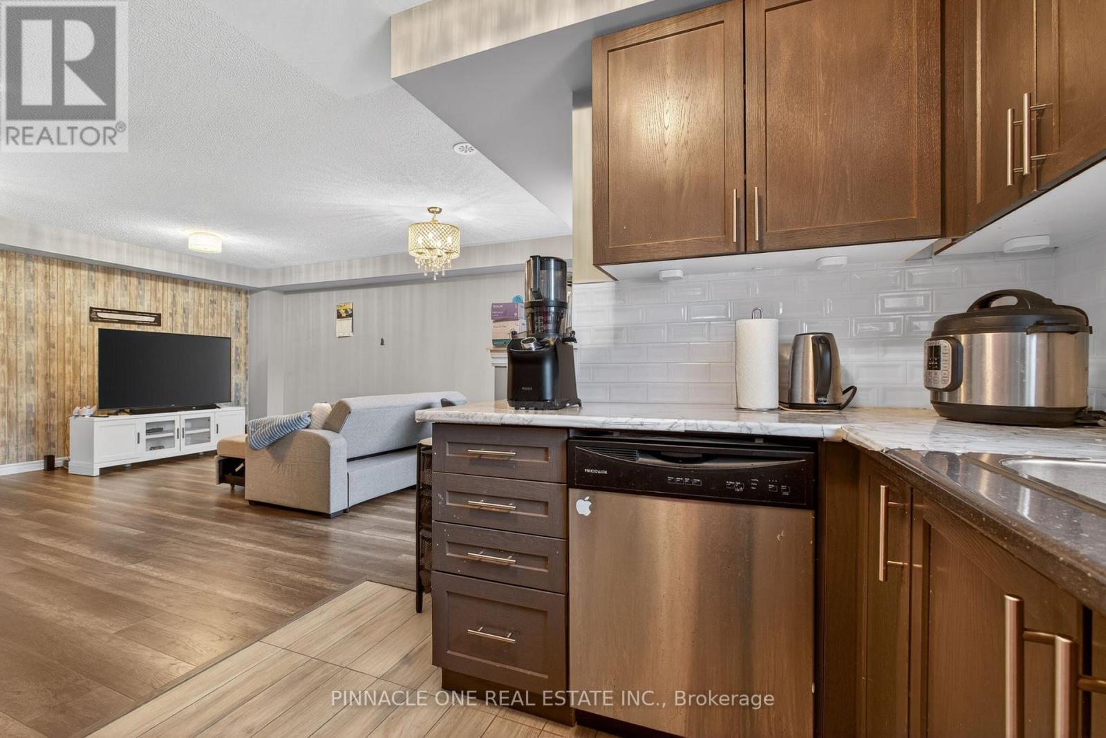 14 Nearco Crescent, Oshawa, Ontario  L1L 0J4 - Photo 14 - E12595288