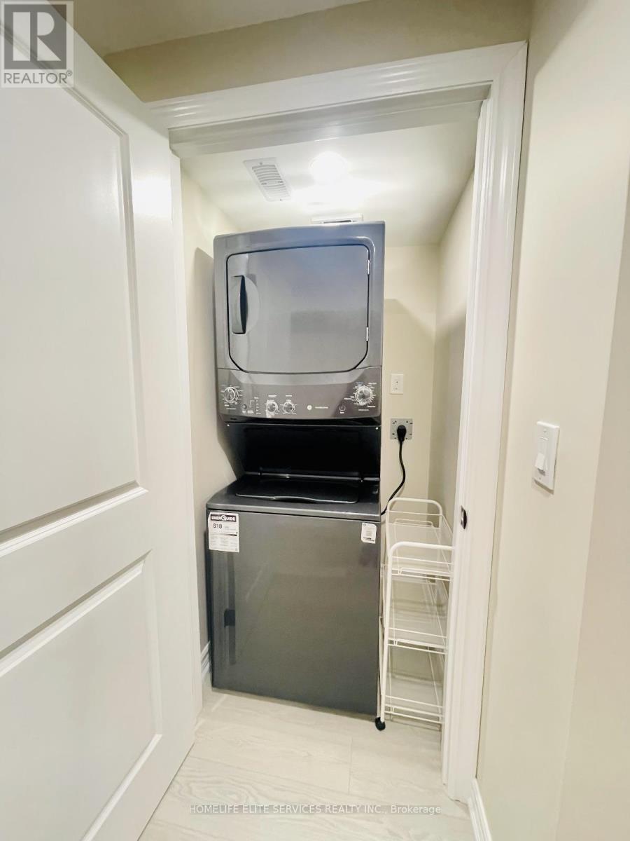 40 Stannardville Drive, Ajax, Ontario  L1T 0N9 - Photo 15 - E12595366