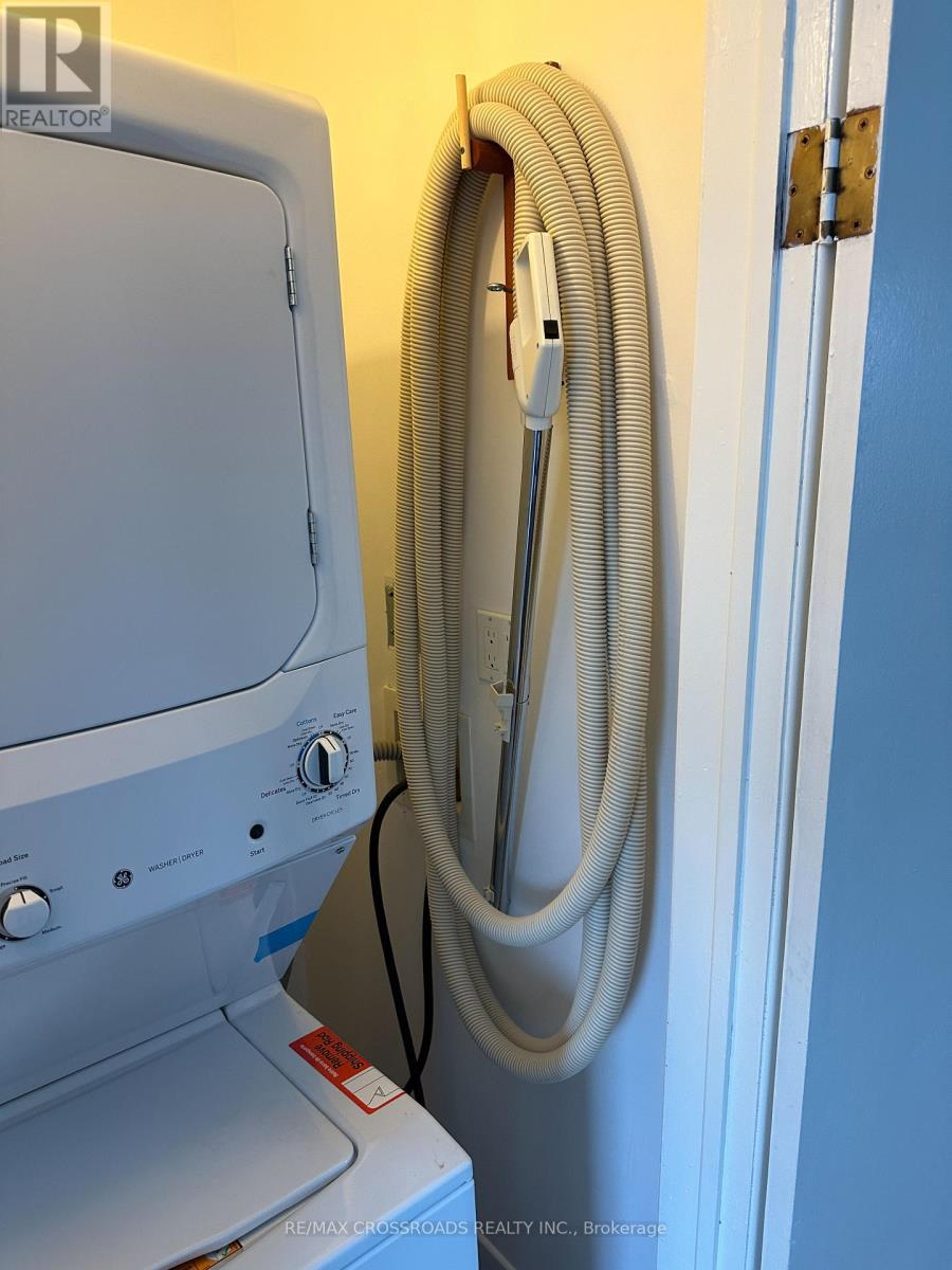 Main - 141 North Bonnington Avenue, Toronto, Ontario  M1K 1Y2 - Photo 10 - E12595382