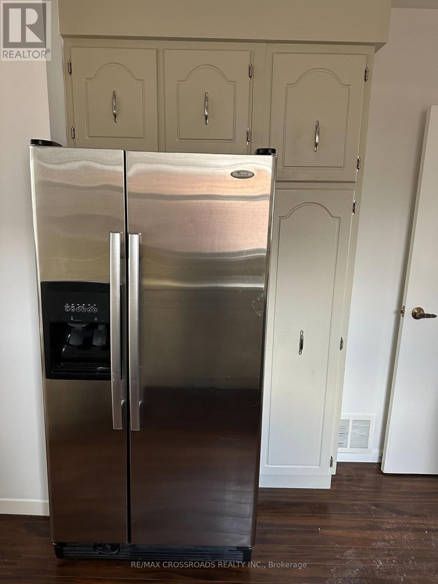 Main - 141 North Bonnington Avenue, Toronto, Ontario  M1K 1Y2 - Photo 14 - E12595382