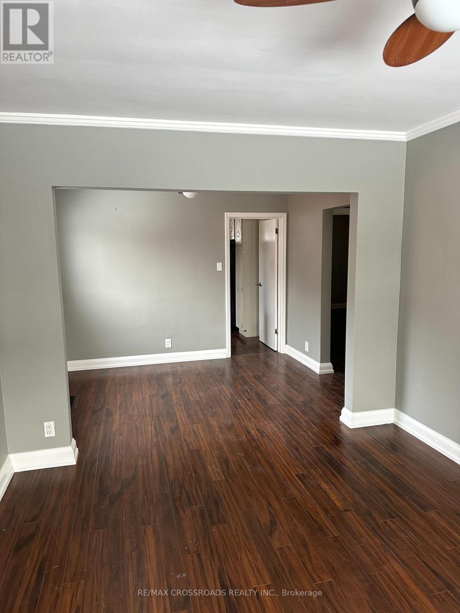 Main - 141 North Bonnington Avenue, Toronto, Ontario  M1K 1Y2 - Photo 4 - E12595382