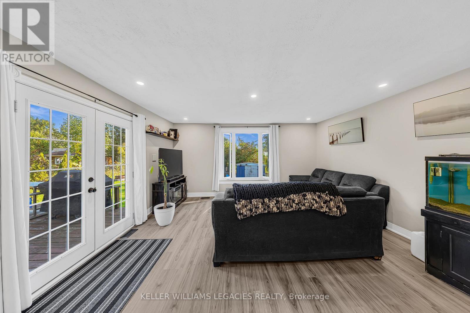 74 Cowans Crescent, Kawartha Lakes, Ontario  K0L 2W0 - Photo 10 - X12455182