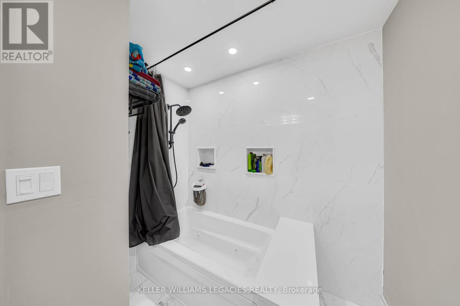 74 Cowans Crescent, Kawartha Lakes, Ontario  K0L 2W0 - Photo 19 - X12455182