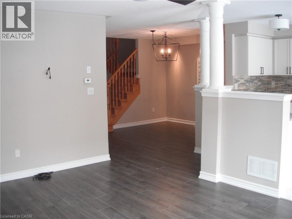 1065 Barclay Circle, Milton, Ontario L9T 5W3 - Photo 3 - 40791725