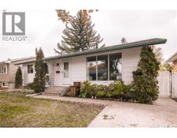 132 Nagel Crescent Glencairn, Regina, Ca