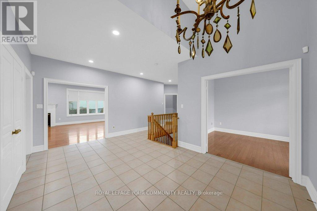 2 Kootenay Ridge, Vaughan, Ontario  L6A 2W1 - Photo 10 - N12595294