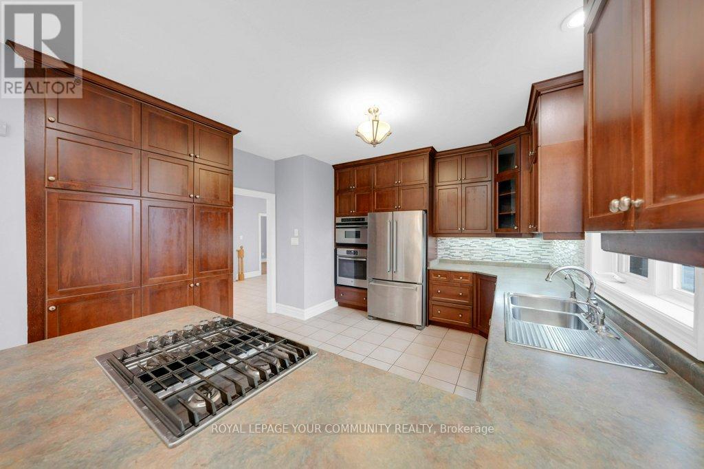 2 Kootenay Ridge, Vaughan, Ontario  L6A 2W1 - Photo 19 - N12595294