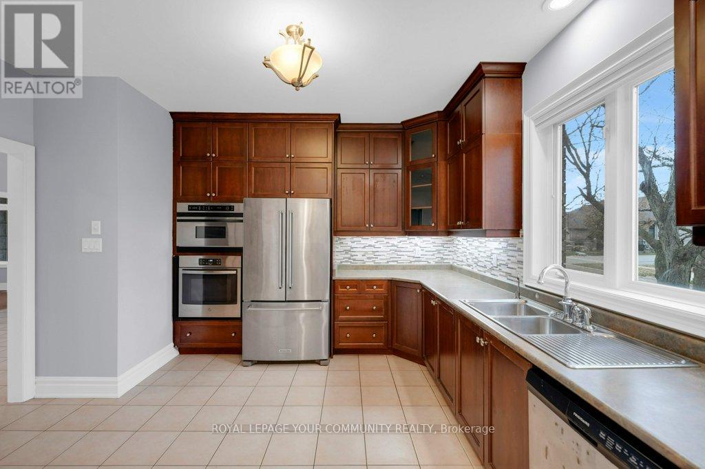 2 Kootenay Ridge, Vaughan, Ontario  L6A 2W1 - Photo 20 - N12595294