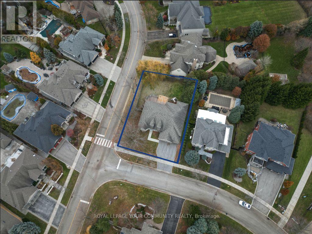 2 Kootenay Ridge, Vaughan, Ontario  L6A 2W1 - Photo 3 - N12595294